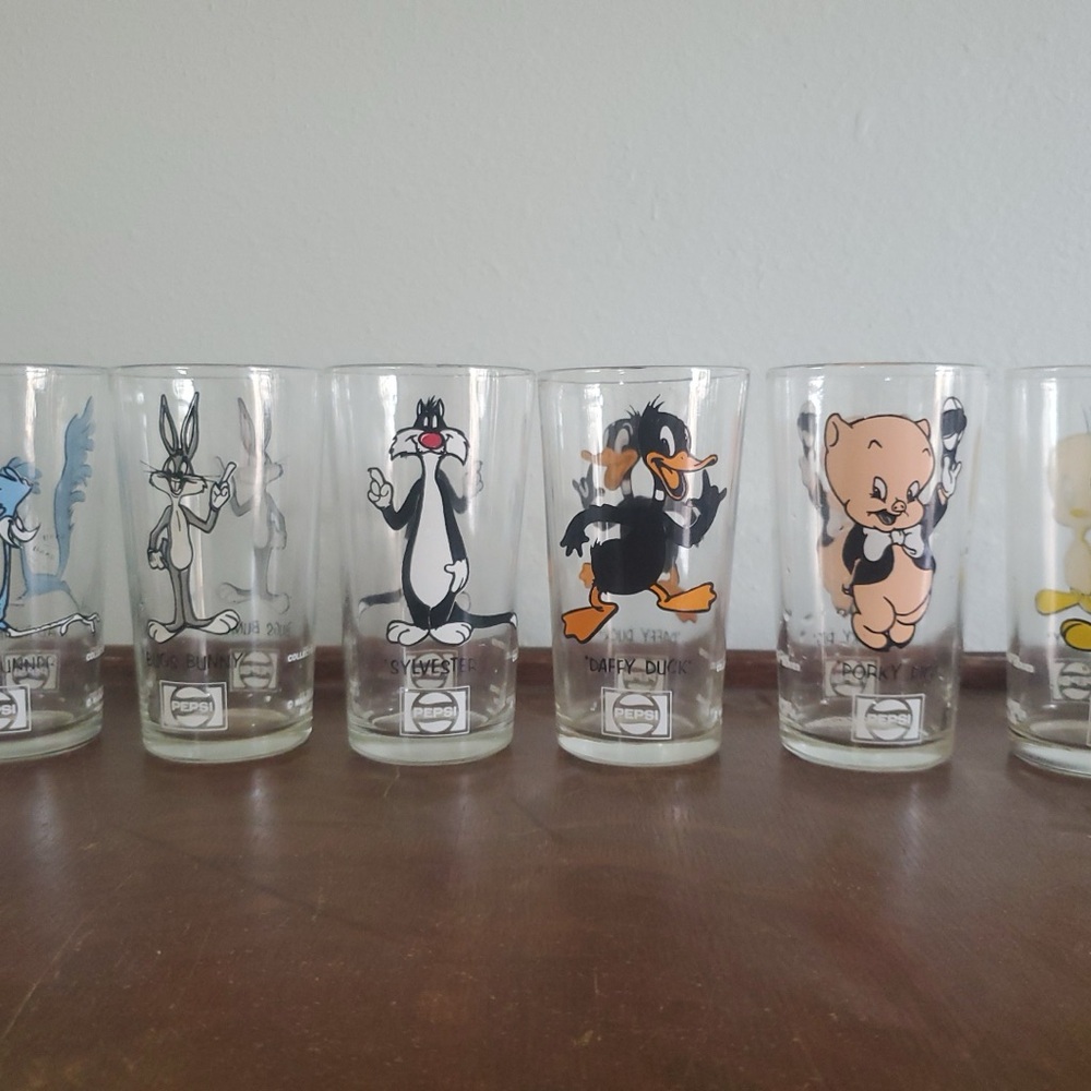 Looney Tunes Character Pepsi Glass Set